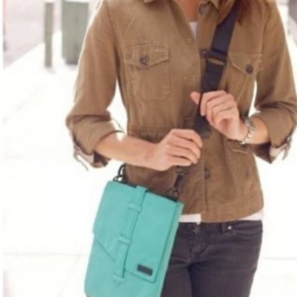 Baby Cargo Fiona Bag (Blue) Stroller / Diaper Bag to Crossover Bag - Brand New! - Picture 10 of 12